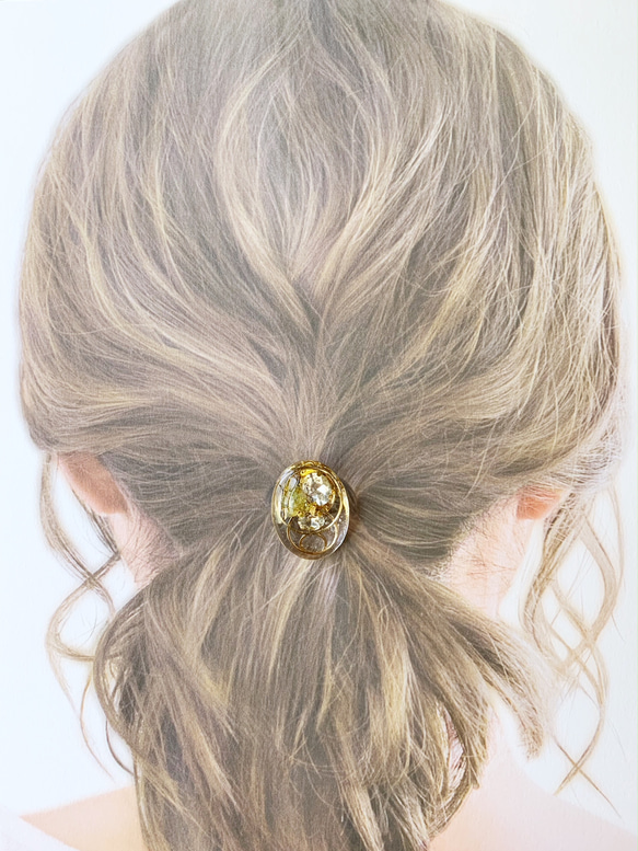 【8月の誕生石】ネガティブをはね返すペリドット・オーバル・ポニーフック（髪飾り）ヘアアクセサリー 4枚目の画像