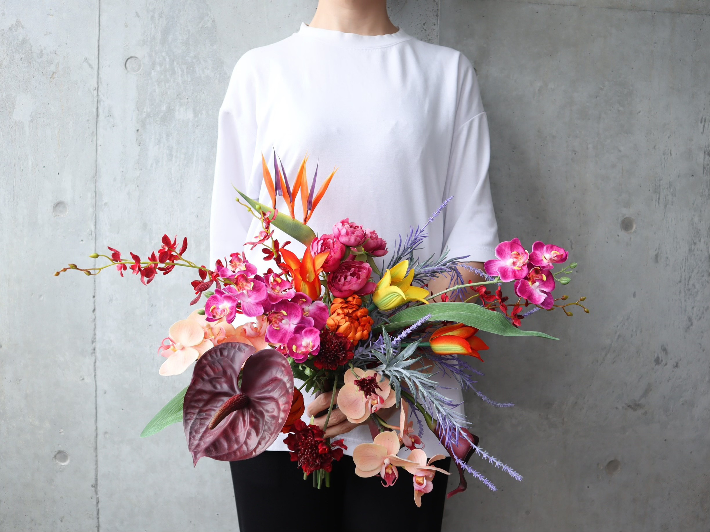 ダリア アンスリウム　胡蝶蘭　アーティシャルフラワーウェディングブーケ 結婚式