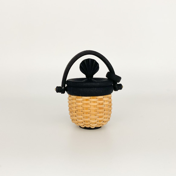 ナンタケットバスケット・蓋付黒ペンダント ペンダントトップ