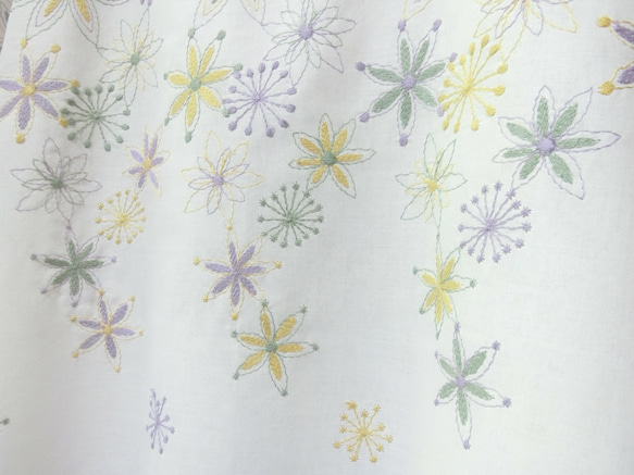 ◆sale◆お花と雪の刺繍 半袖ワンピース  白 7枚目の画像
