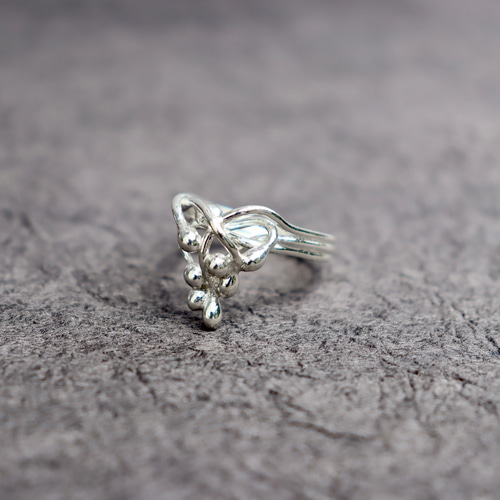 線玉リング シルバー950 彫金 一点物 デザインリング シルバーリング