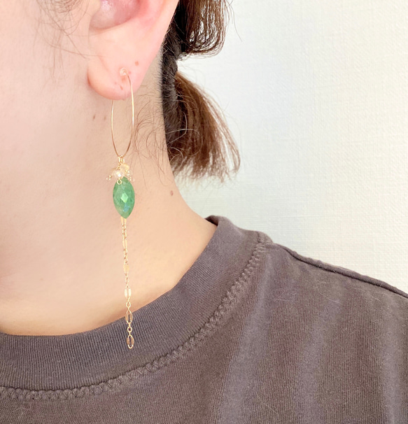 [14kgf] 綠色東陵與黃水晶圈形耳環/耳環 第6張的照片