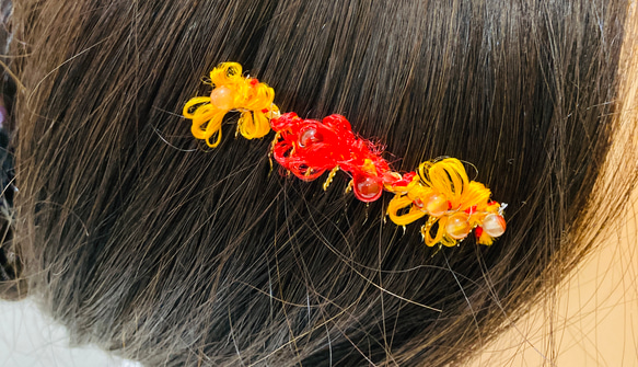 リボンと天然石のコーム 2枚目の画像