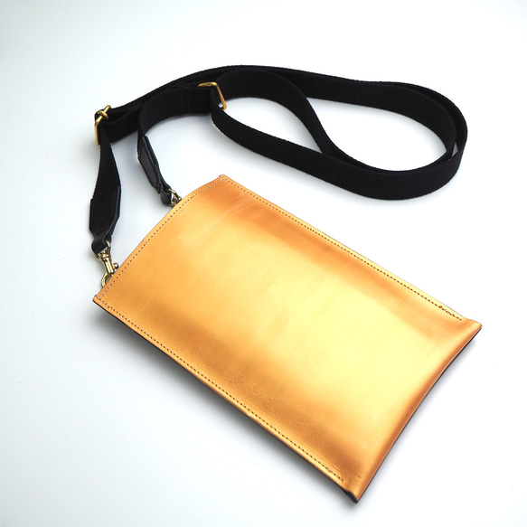 Slim Smartphone Pochette (Paint Gold) Smartphone Shoulder 牛皮 第4張的照片