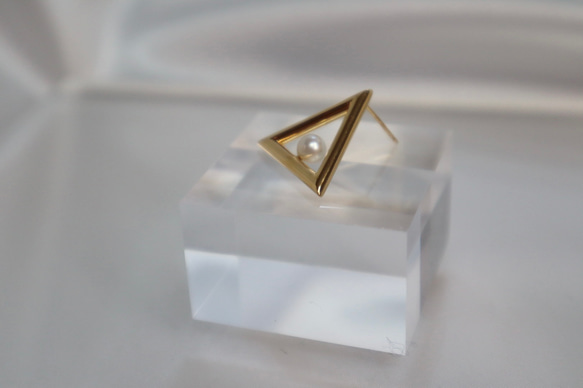 Triangle pierce <single> 2枚目の画像