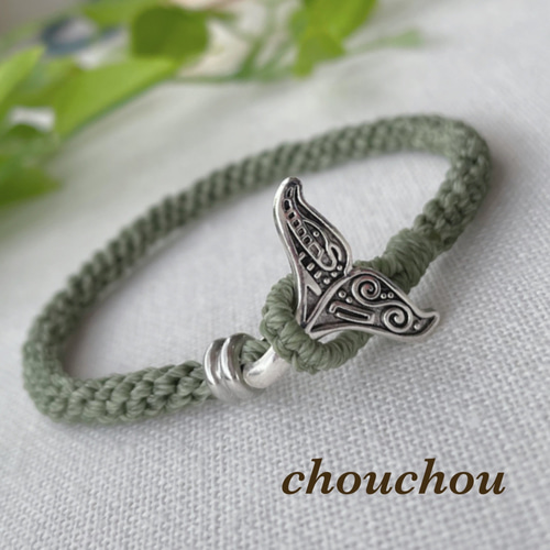 ホエールテールのブレスレット ミサンガ ブレスレット chou chou