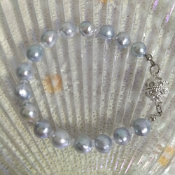 あこや本真珠（日本産）のナチュラルグレーカラーのマグネット式ブレスレット 6枚目の画像