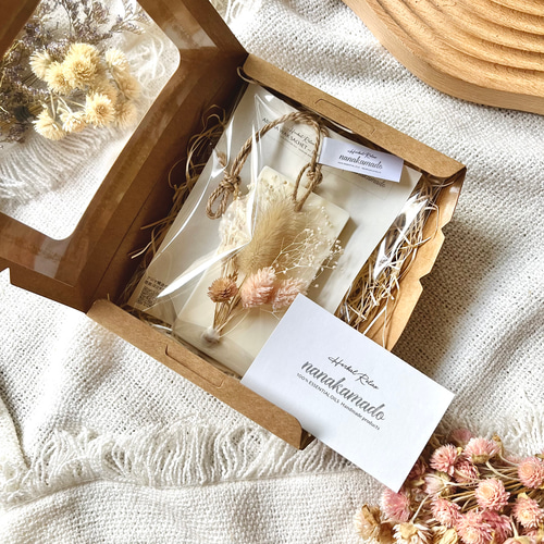 Botanical bouquet C♡オシャレなアロマサシェ《○○の香り