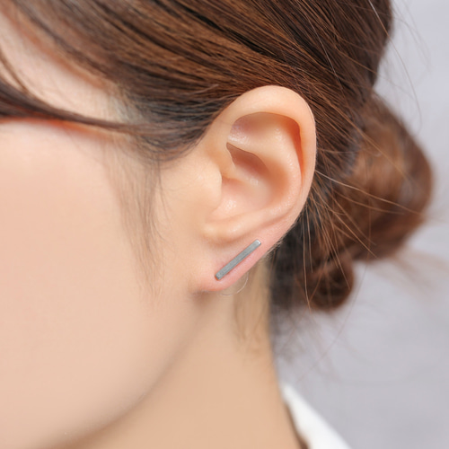 再販10超】つけっぱなしOK！3wayバーピアス【サージカルステンレス