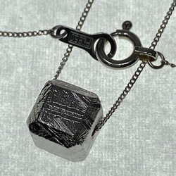 pt850 プラチナ ギベオン（鉄隕石　メテオライト) 40センチ 極細喜平ネックレス 5枚目の画像