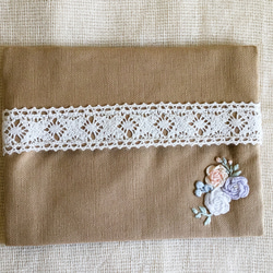 バラ刺繍のポケットティッシュケース 5枚目の画像