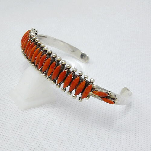 赤珊瑚（レッドコーラル）未使用シルバーニードルポイント・バングル6  