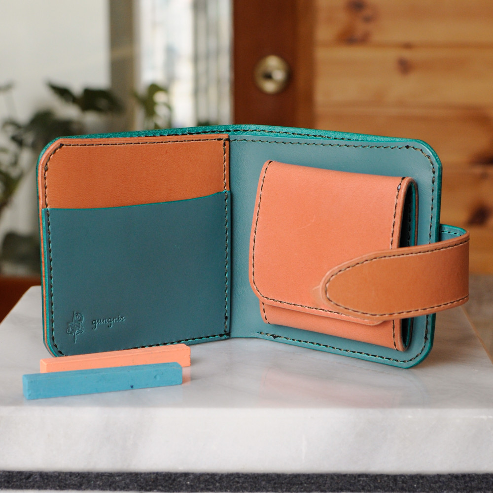 二つ折り財布　タイプB