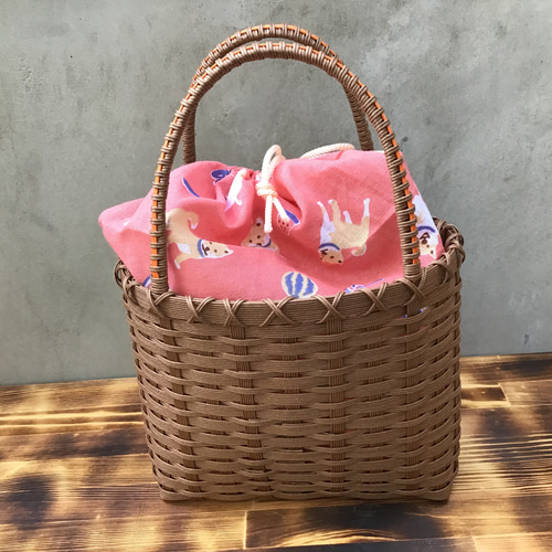 ちかこ　クラフトバンド　かごバッグ 秋の小さなかごバッグ モカ茶 《クラフトバンド》 かごバッグ ちりりん