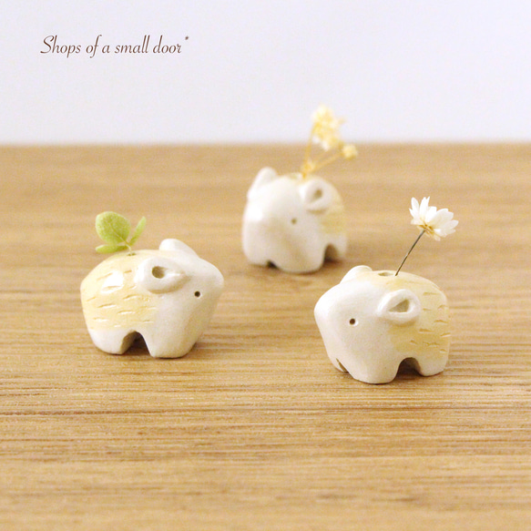 ☆陶の一輪挿し*ハリネズミ 一輪挿し・花瓶・花器 small door* 通販