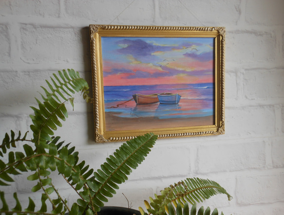 海辺の光景・朝焼けの小舟　ハンドペイントレリーフフレーム付き木製絵画 4枚目の画像
