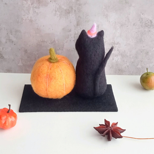 【Momo mom様】黒猫とジャックオランタン ミニおばけ 他 ハロウィン-黒猫とJacko'Lantern-もこ