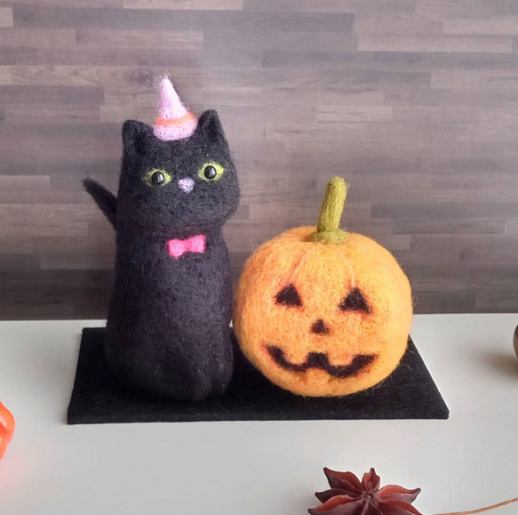 ハロウィン黒猫とジャックオーランタン(受注制作) 羊毛フェルト