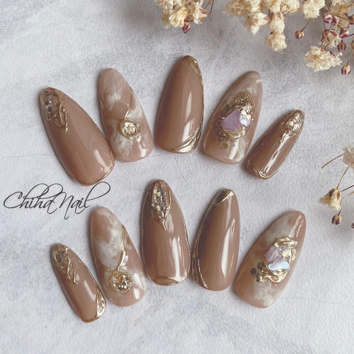 ニュアンスネイル 秋ネイル 大人ネイル 上品ネイル シェルネイル