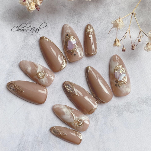 ニュアンスネイル 秋ネイル 大人ネイル 上品ネイル シェルネイル