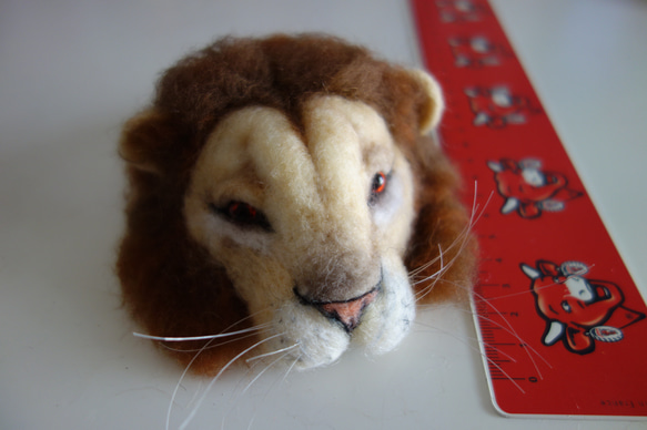 ライオンの被り物（ドール用帽子）　ブライス　ドール　　羊毛フェルト　 5枚目の画像