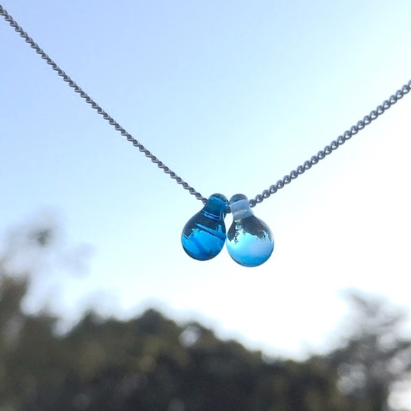 雨だれのネックレス　／　青　ガラス　ドロップ　アメリカ製　ランプワーク 　 9枚目の画像
