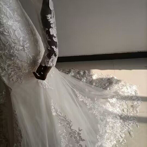 優雅なシルエット ドレス バックレス レース マーメイドライン ミニ  