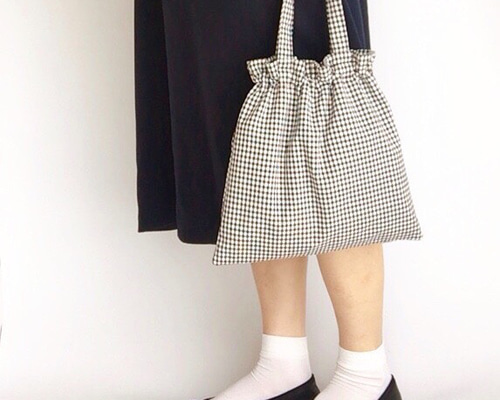 c1949fecdc4374602330870692d9fc