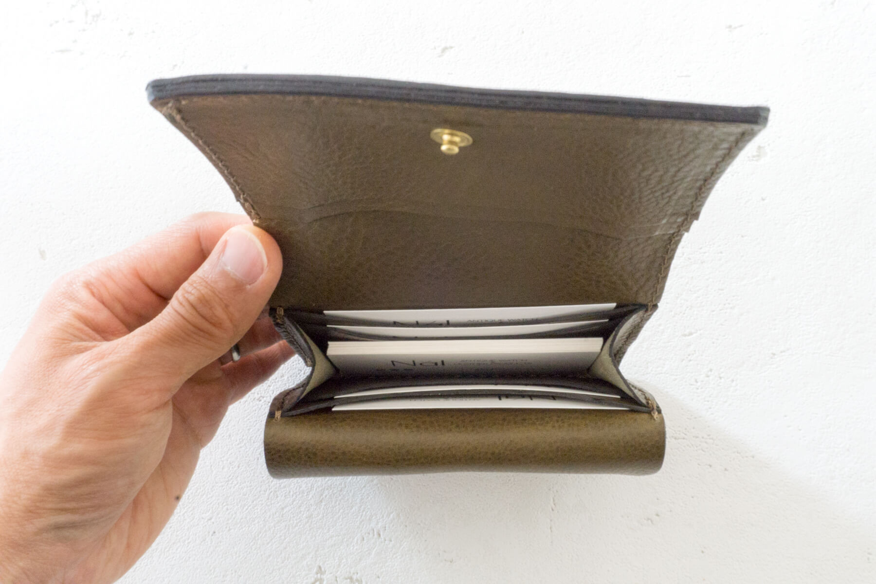 【クラシックな二つ折り財布】 ショートウォレット ミニ財布 イタリアンレザー nws-1-M