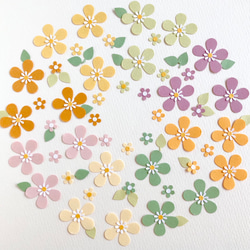 クラフトパンチのお花と葉っぱのセット〜アルバム　色紙　ペーパーフラワー　寄せ書き　くすみカラー 1枚目の画像