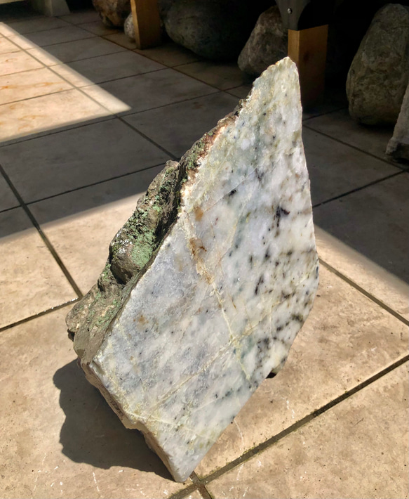 国宝　最高級糸魚川ロンカン質翡翠 