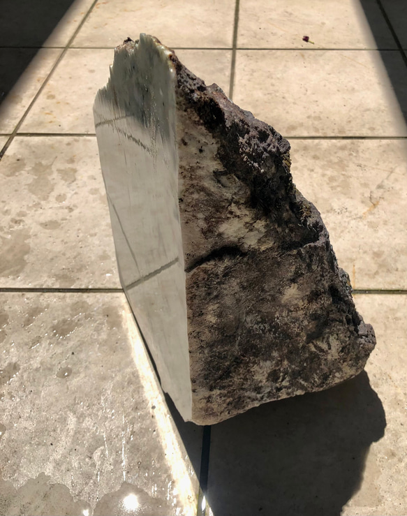 国宝　最高級糸魚川ロンカン質翡翠 