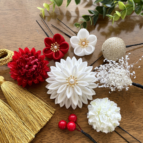 髪飾り つまみ細工 紅白 ゴールド 成人式 和装 その他ヘアアクセサリー