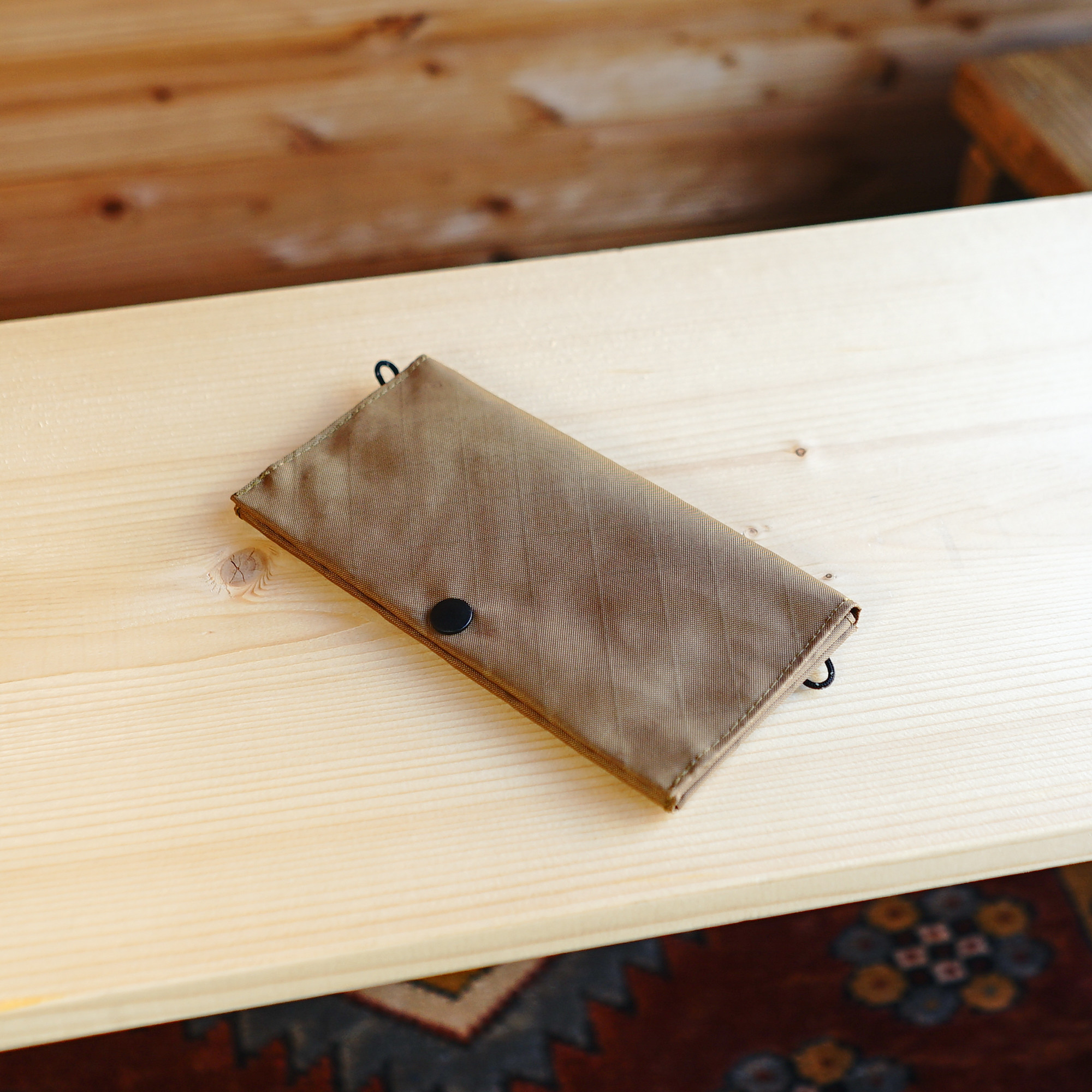 コヨーテ［ぺたんこロングウォレット］/超軽量・防水・薄い・長財布・ミニ財布・slowhike［LW-01］