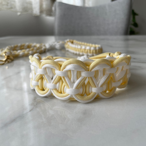 パラコードリード　カフェリード　ゴールド金具&ゴールドメタルフラワーNo.134 パラコードリードカフェリードゴールド金具&ゴールドメタル