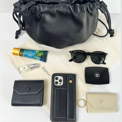 名入れ無料　本革　巾着　ショルダーバッグ　本革名入れキーホルダー付き 5枚目の画像