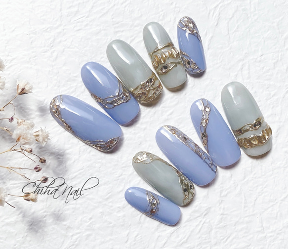 くすみブルーネイル 秋ネイル キラキラネイル ゴージャスネイル