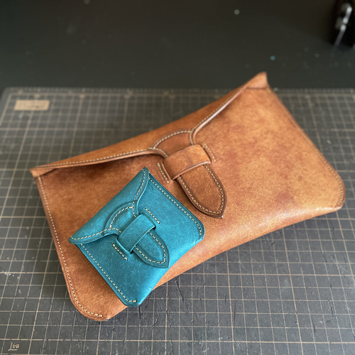 バッグインバッグにも♪】 イタリアンレザーのレザーポーチ ポーチ Mz