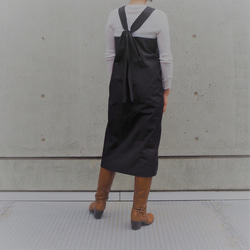 ２way腰周りスッキリ　サロペット巻きスカート　イタリア製コットンストレッチブラック 7枚目の画像