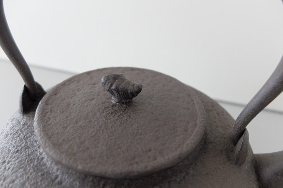 [新品] 鐵水壺 Kodai 扁平圓形 1.5L 第5張的照片