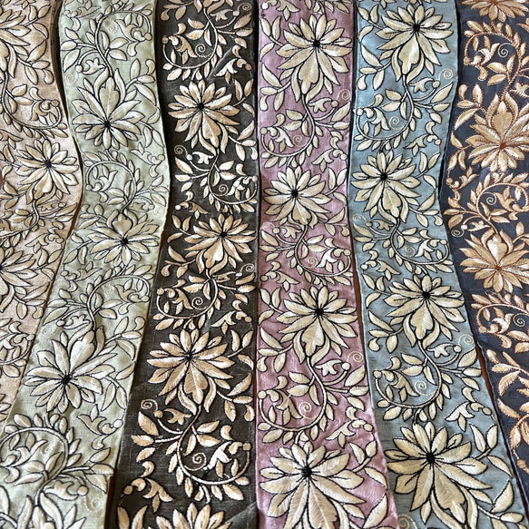 50cm  インド刺繍リボン  シルク　草花柄 3枚目の画像