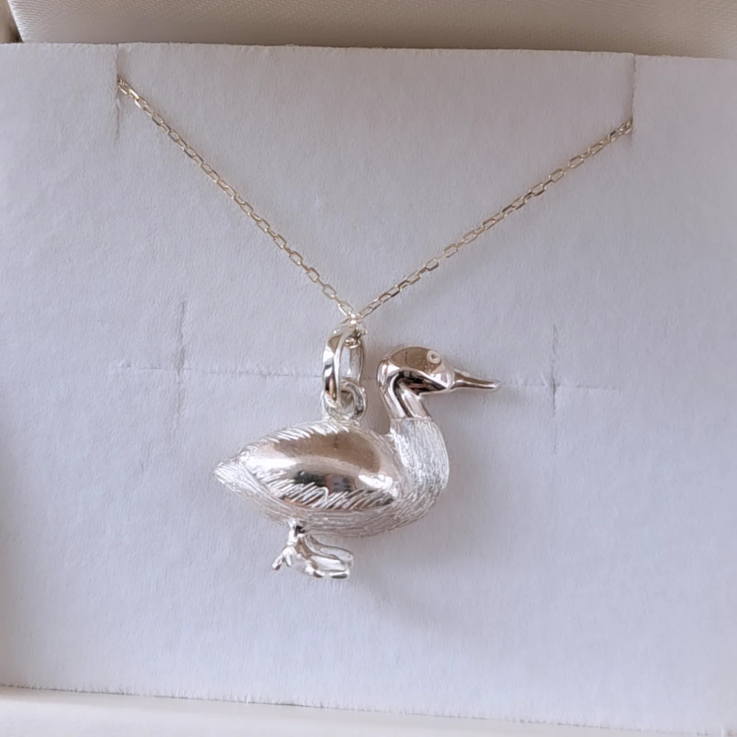 【カモ ペンダントトップ】カモネックレス   カルガモ 鴨 動物ネックレス 誕生日プレゼント  プレゼント お祝い 京都