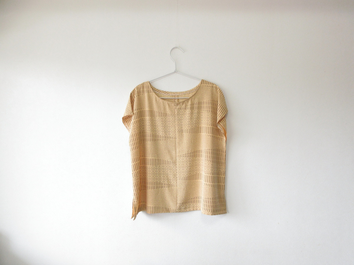 ☆シルク着物ブラウス♪ベージュ☆/31kb75