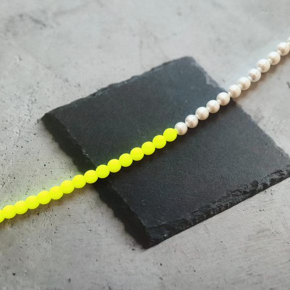 【リニューアル再販】【ネオンカラーdeパールネックレス】6mmパール×イエロー　バイカラー 4枚目の画像