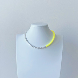 【リニューアル再販】【ネオンカラーdeパールネックレス】6mmパール×イエロー　バイカラー 8枚目の画像