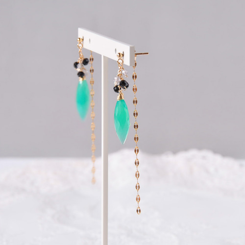 14kgf/2WAYグリーンオニキスデュードロップxブラックスピネルx飾り