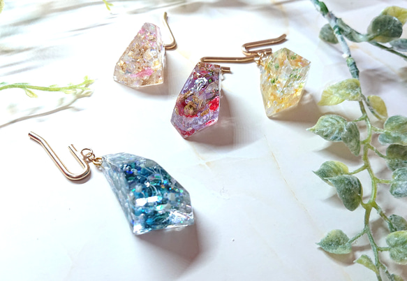 レジンヘアゴム　ポニーフック　ドライフラワー　No.152 N.152】ハンドメイドヘアゴムorポニーフックドライフラワースターチス