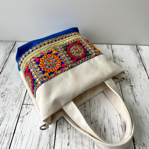 雫ビーズとカラフルな糸のインド刺繍トートバッグ【Sサイズ
