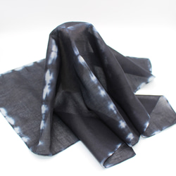 HANDKERCHIEF-SHIBORI-◇BLACK◇おりがみ絞りのハンカチ　ブラック 1枚目の画像