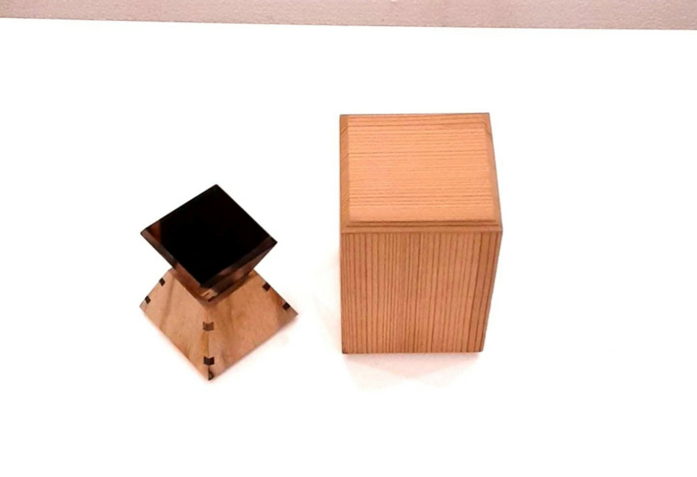 黒柿　おちょこ　専用ケース付き